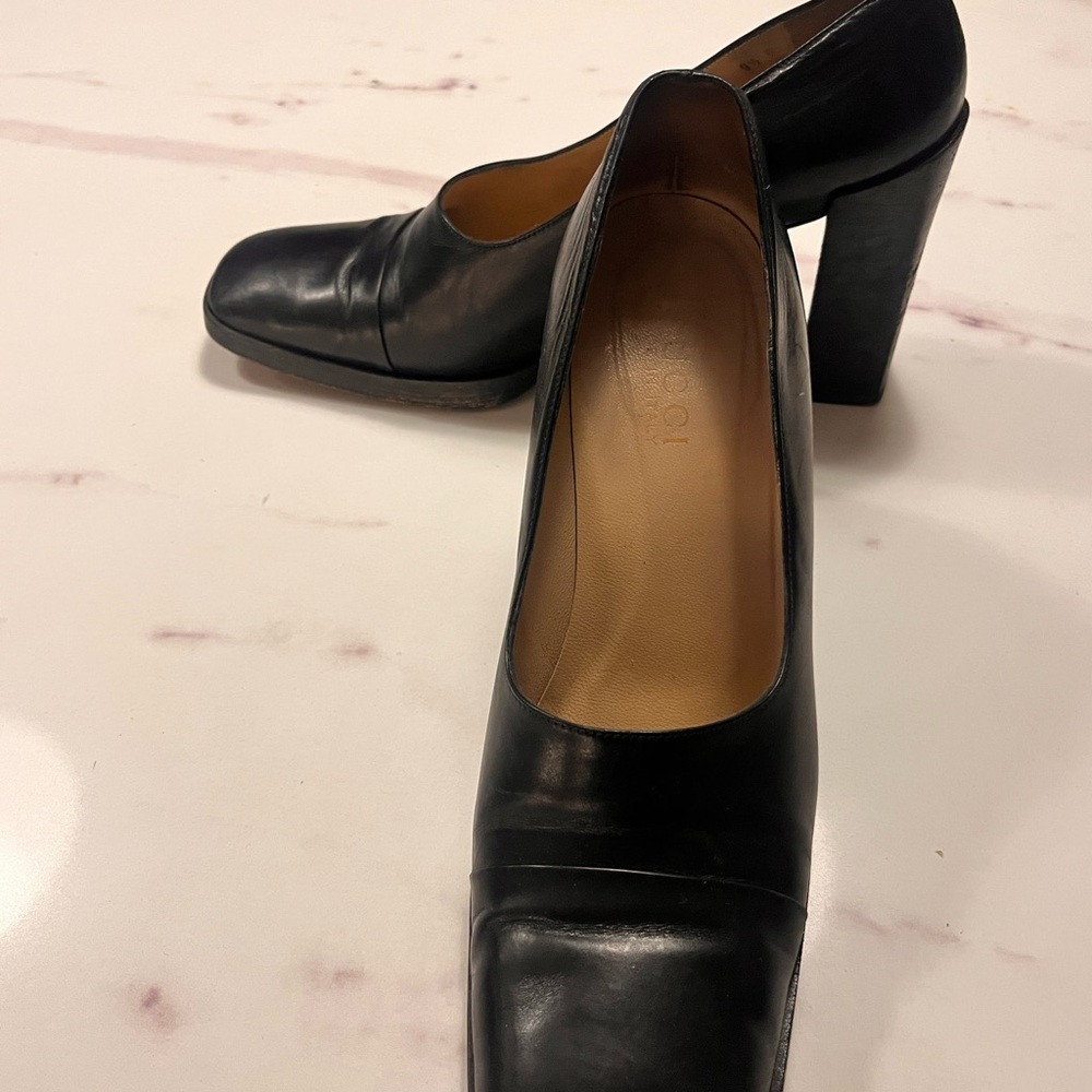 Gucci Black Leather Women's Heels - Italian 39 1/2